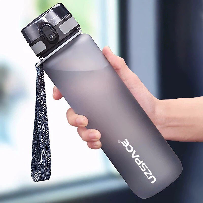 Sports Equipment Photos - 高品質ウォーターボトル 500 ミリリットル 1000 ミリリットル BPA