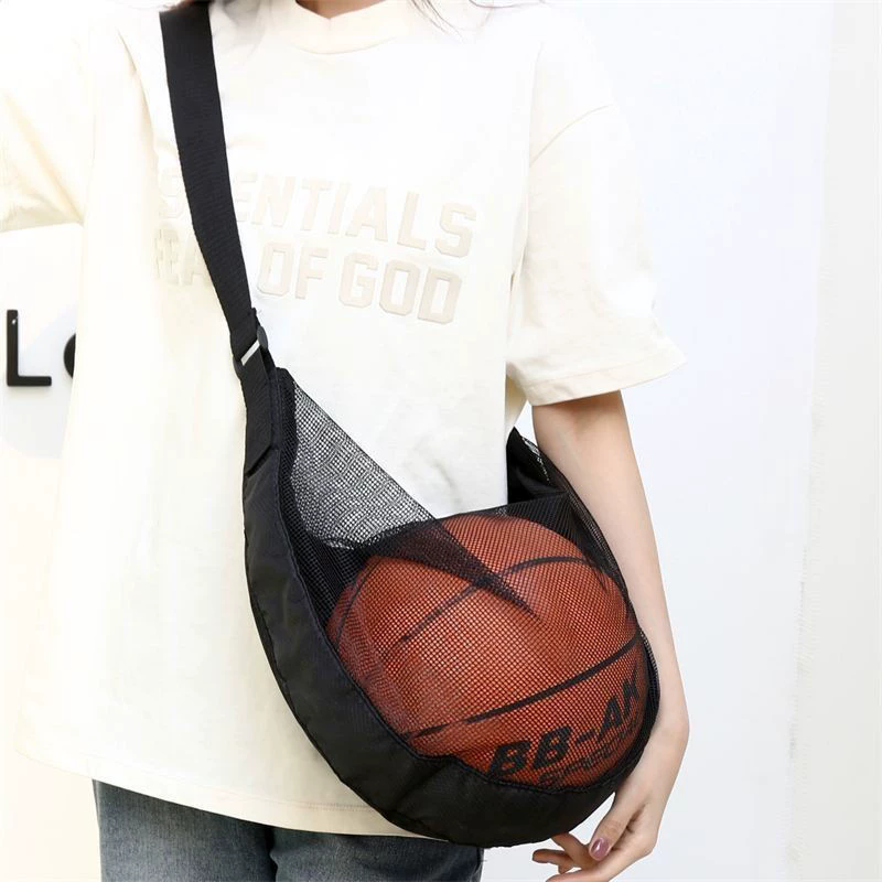 大容量スポーツトレーニングボール収納バッグ シングルショルダ - Sports Equipment For Volleyball のレビューと価格